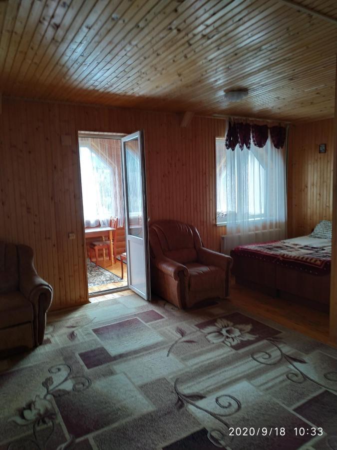 Hotel Котедж ,,Тік" Tatariv Esterno foto