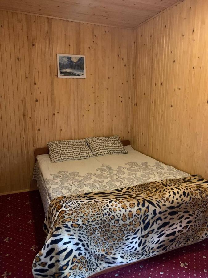 Hotel Котедж ,,Тік" Tatariv Esterno foto