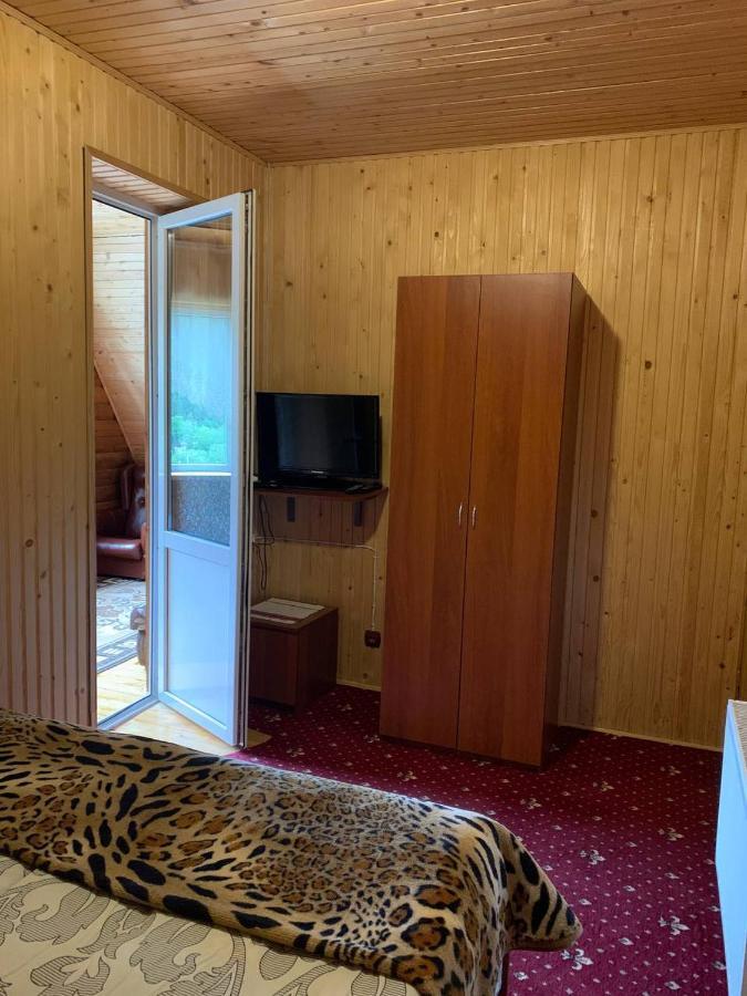 Hotel Котедж ,,Тік" Tatariv Esterno foto