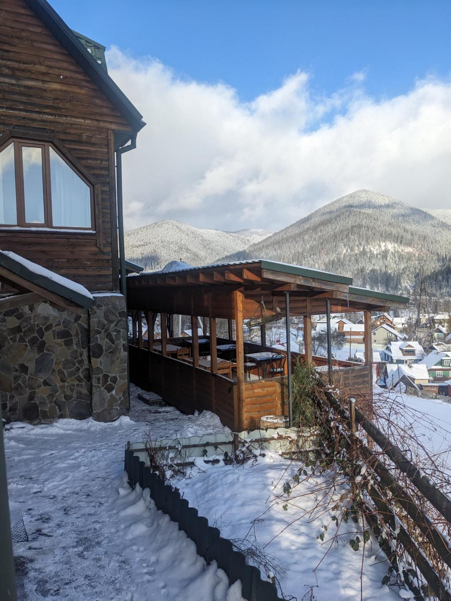Hotel Котедж ,,Тік" Tatariv Esterno foto