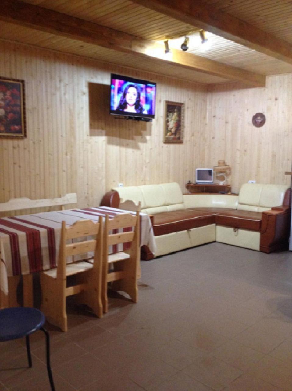 Hotel Котедж ,,Тік" Tatariv Esterno foto