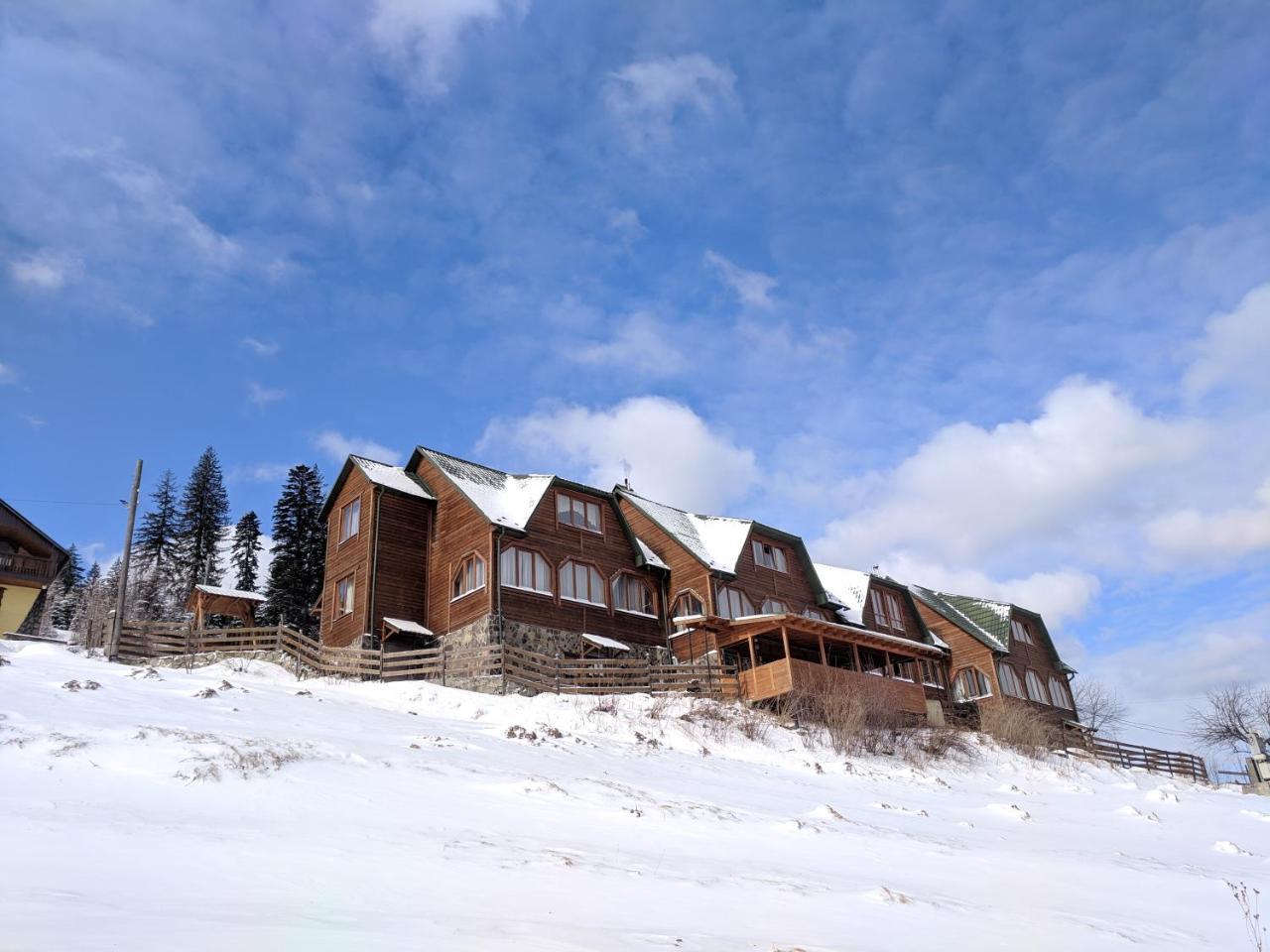 Hotel Котедж ,,Тік" Tatariv Esterno foto